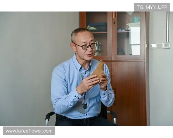 王伟专访:从飞盘新手到顶尖选手的成长与蜕变之路 王伟专访:从飞盘新手到顶尖选手的成长与蜕变之路