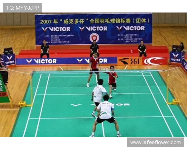 羽毛球的拼搏之路：重庆羽毛球队奋斗历程全景纪实