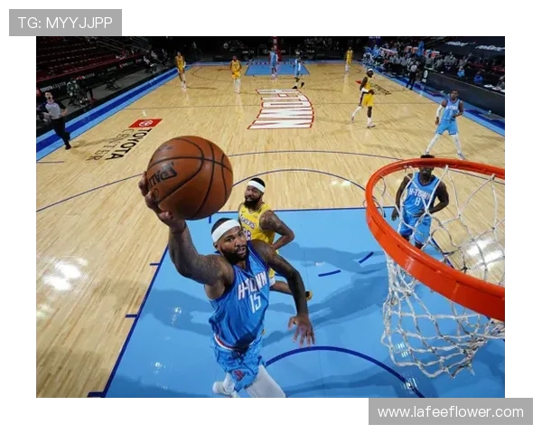 2013年湖人队与火箭队的经典对决回顾与分析