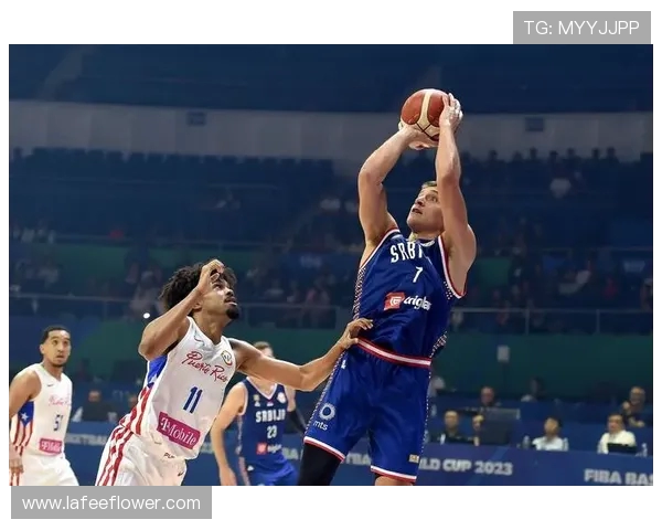 2017年洛杉矶火花与水星的精彩对决回顾与赛季分析