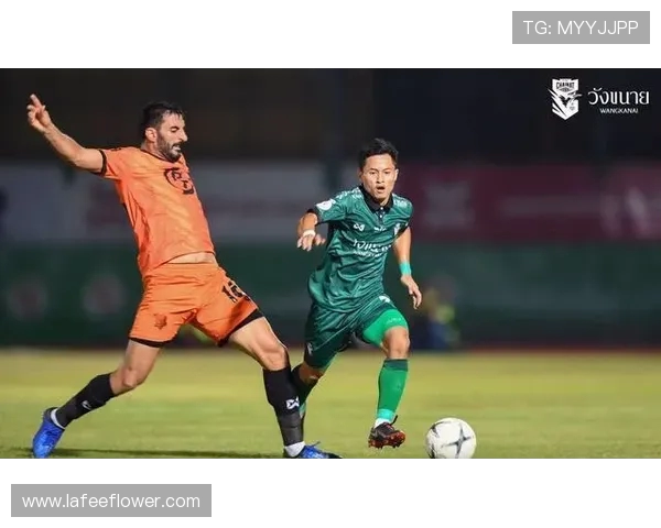 春武里与蒙通联激战正酣谁能在泰国足球联赛中笑到最后