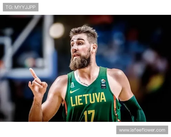 美国与立陶宛篮球对决全场精彩录像回放及赛后分析