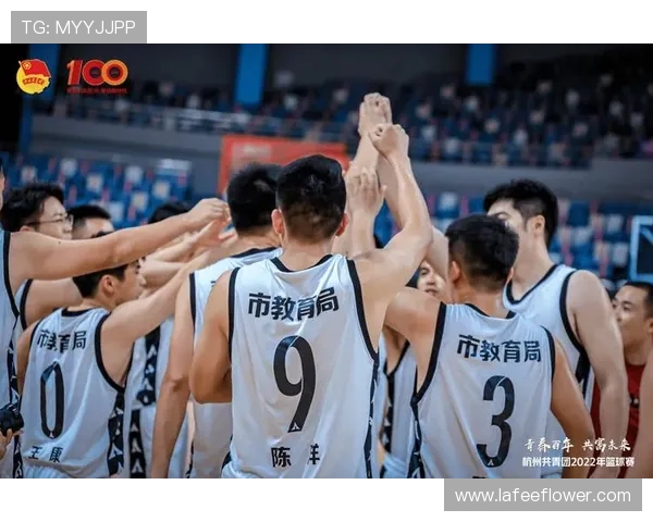 杭州篮球队个人能力提升与团队协作的深度融合探讨